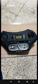 Consolle centrale e Fanali posteriori Toyota Yaris