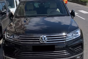 Volkswagen touareg full