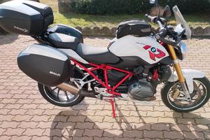 Moto BMW r1200r