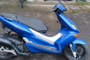 scooter yamaha