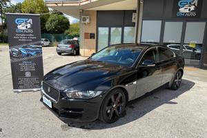 Jaguar XE 2.0 D Turbo aut. Pure