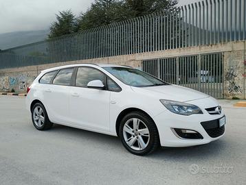 Opel Astra Sport Tourer 1.7 CDTI - 110 CV. F. Opt.