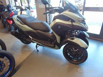 Piaggio Medley 200 S bianco marzo 2025 km 1.500