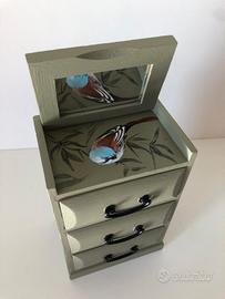 Mobiletto dipinto a mano Vintage