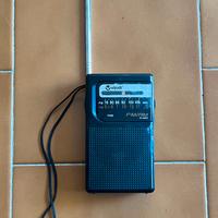 Radiolina portatile a pile