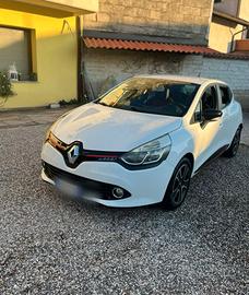 Renault Clio 1.2 75 CV