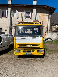 Carroattrezzi Iveco 100E18