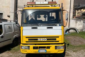 Carroattrezzi Iveco 100E18