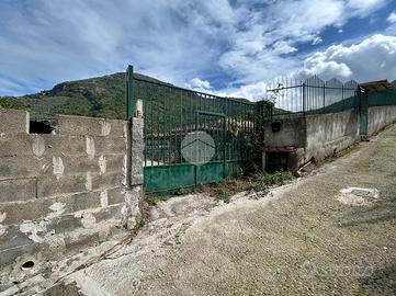 Casa Indipendente a Castellammare di Stabia