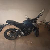 Honda cb 125 R