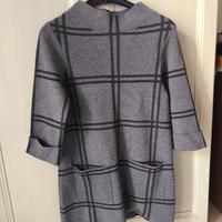 Abito grigio Kontatto