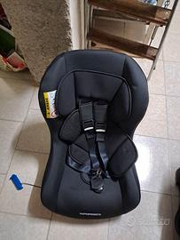 Seggiolino auto