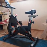 Cyclette Professionale con Volano 15kg