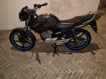 YAMAHA YBR125