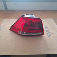 Faro posteriore Volkwagen golf 2010/2016
