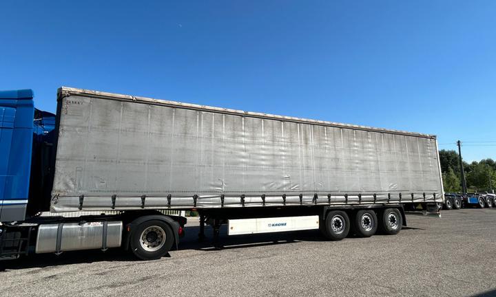 Semirimorchio centinato buca coils anno 2013