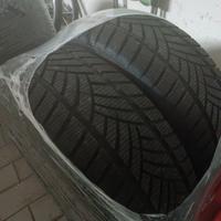 Gomme neve 215/65 R16 98H
