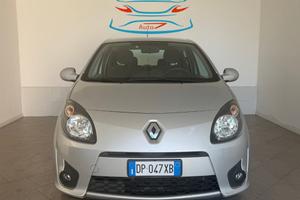 RENAULT Twingo 1.2 16V Initiale