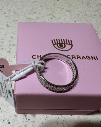 Anello Chiara Ferragni con brillantini