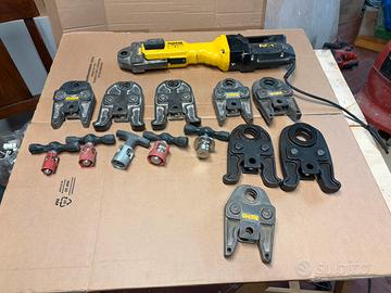 Pressatrice per multistratto