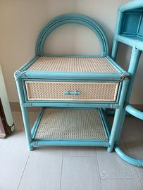 comodino vintage in rattan 
