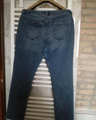 Jeans Charles Vogël  aderenti/ a sigaretta