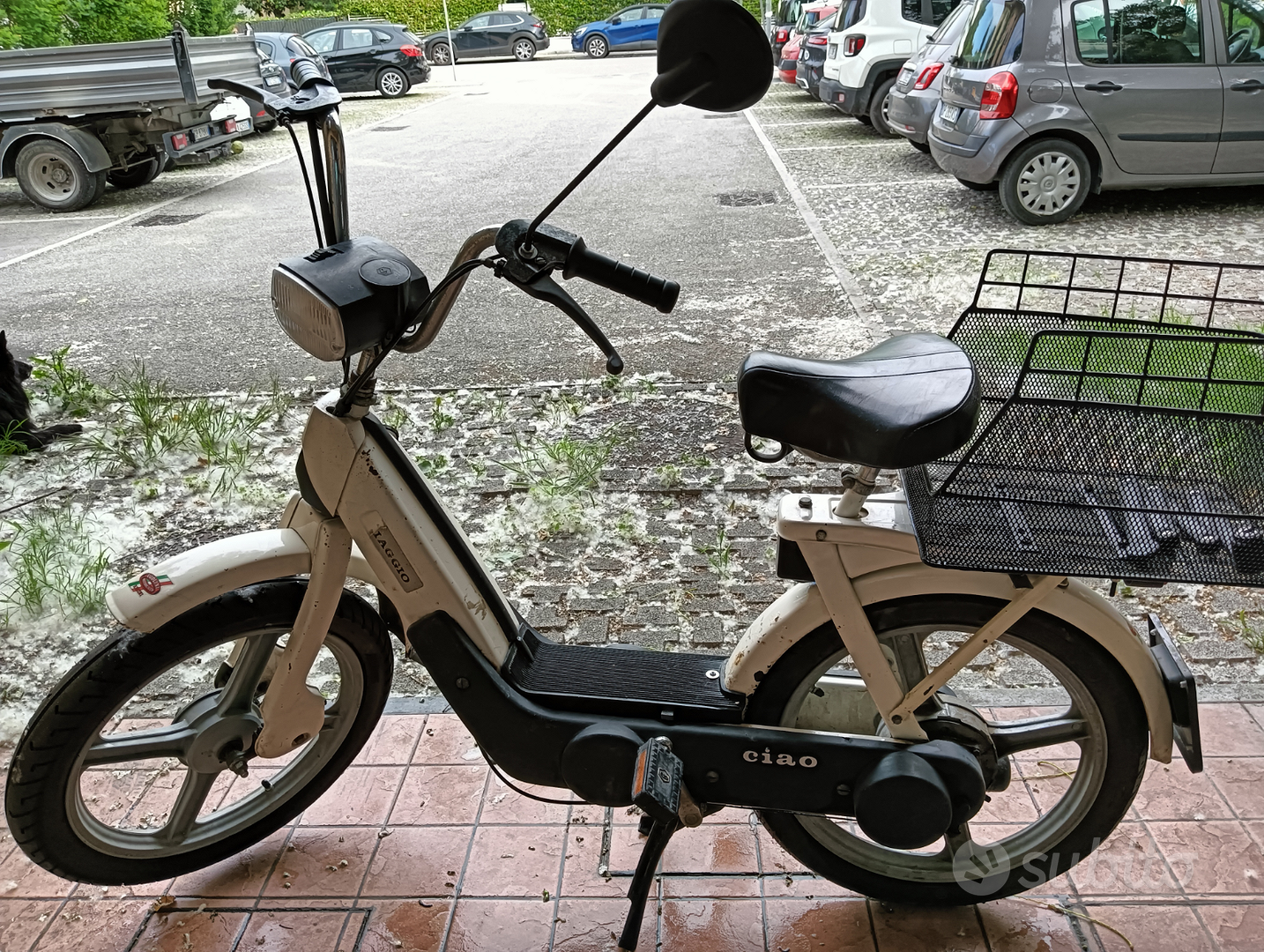 Scooter Restaurare Piaggio Ciao Motorino Piaggio Ciao Grigio