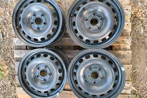 Kit 4 Cerchi 15" Audi + Copricerchi + Bulloni Orig