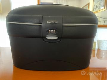 Beauty Case Rigido Roncato Nero – Con Specchio e C