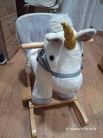 Cavallo a dondolo