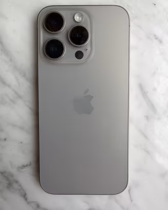 iPhone 15 pro 128gb