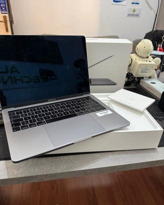 APPLE MACBOOK PRO 13 TOUCH BAR 2019