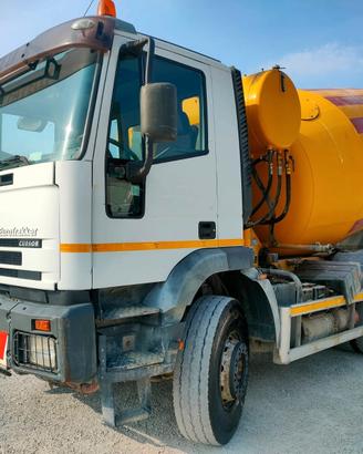 Iveco Euro Eurotrakker cursor 13 440 betoniera Cif