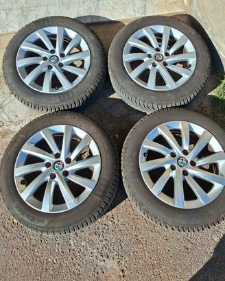Cerchi 16 pollici Giulietta con gomme