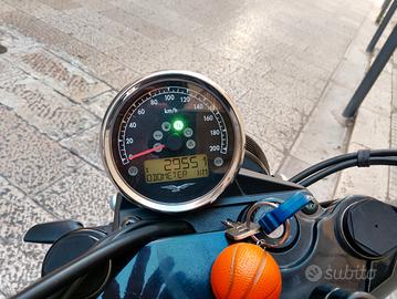 moto Guzzi V7 III  STONE NIGHT PACK