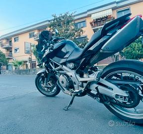 APRILIA SHIVER 750