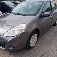 Renault Clio III Restyling 2009,  1.2 75 CV  GPL