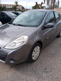 Renault Clio III Restyling 2009,  1.2 75 CV  GPL