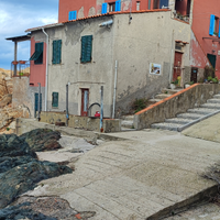 Casa con scesa sul mare nel Borgo al cotone