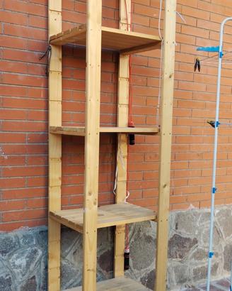 scaffale a colonna in legno 