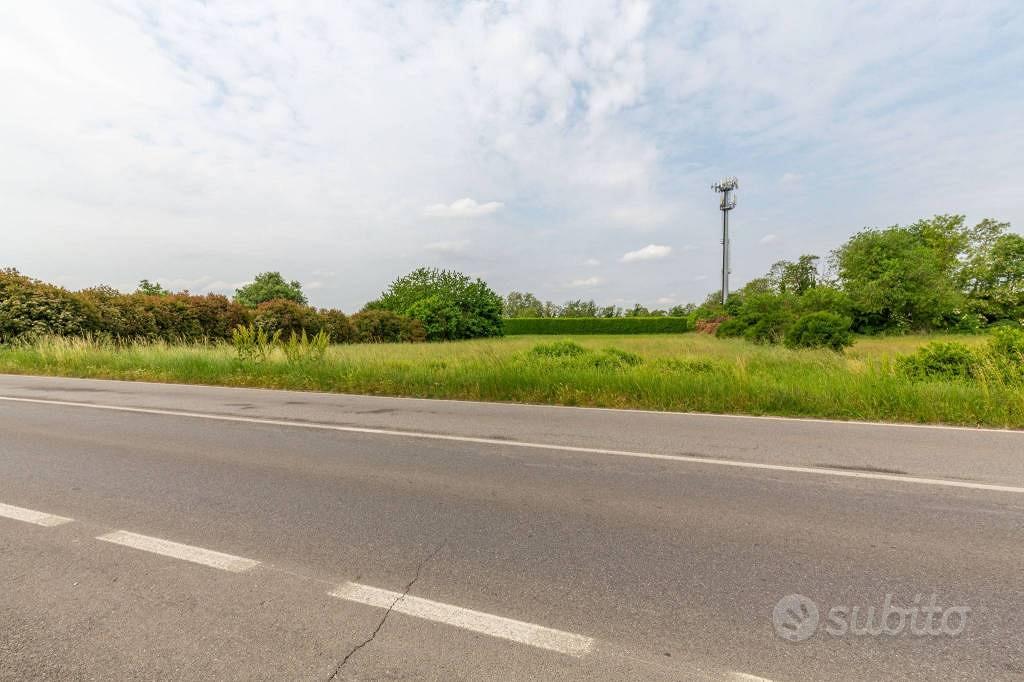 Terreno di 1950 m² a Vaprio d'Adda - Vista 4