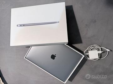 Mecbook Air da 13” chip M1 memoria 8G, SSD 256 GB
