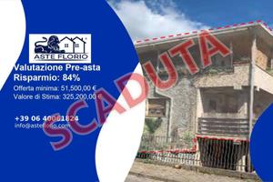 Immobile in asta di 249 m² a Rende