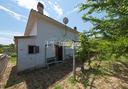 villa-sigola-su-unico-livello-con-giardino-di-1000