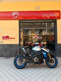 Suzuki GSX-S1000 blu anno 2025