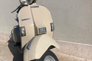 Vespa P 200 E del 1982