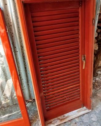Finestra in legno