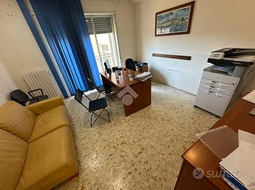 3 LOCALI A MONTESARCHIO