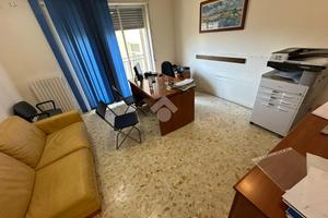 3 LOCALI A MONTESARCHIO