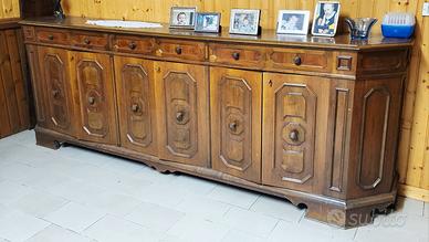 Credenza in legno massello